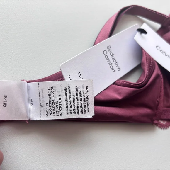 Calvin Klein Women's Size 32B Seductive Comfort With Lace Full Coverage Bra NWT - Picture 7 of 7